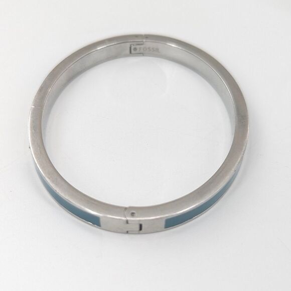 Fossil Signed Silver Tone Turquoise Enamel Hinged Bangle Bracelet Key Lock - Picture 2 of 6